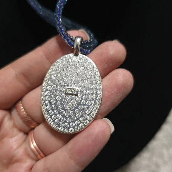 KENNETH COLE Nwot Blue Seed Bead Statement Necklace with Green Enamel Pendant - Picture 5 of 9